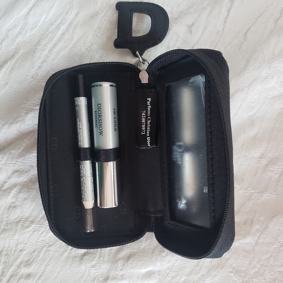 Dior Other - 👁DIOR MASCARA AND EYELINER IN CASE